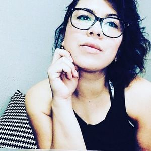 Meet your Posher, Cynthia